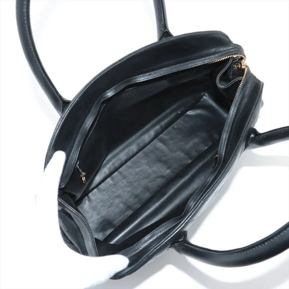 Chanel V Stitch Lambskin Handbag 1960255 - Picture 7 of 14